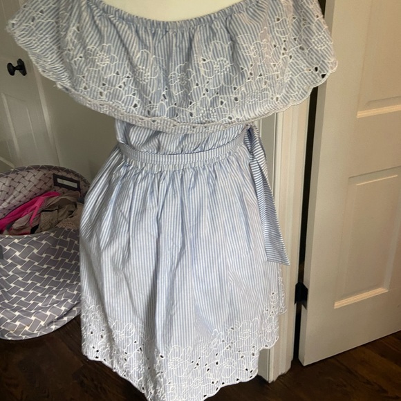 Cece off the shoulder dress - Picture 3 of 7